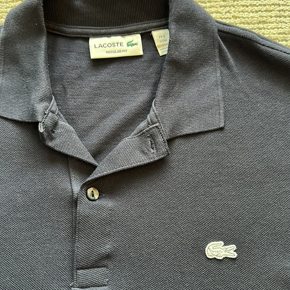 Lacoste Men's Regular Fit Short Sleeve Ribbed Polo Shirt - Picture 2 of 3